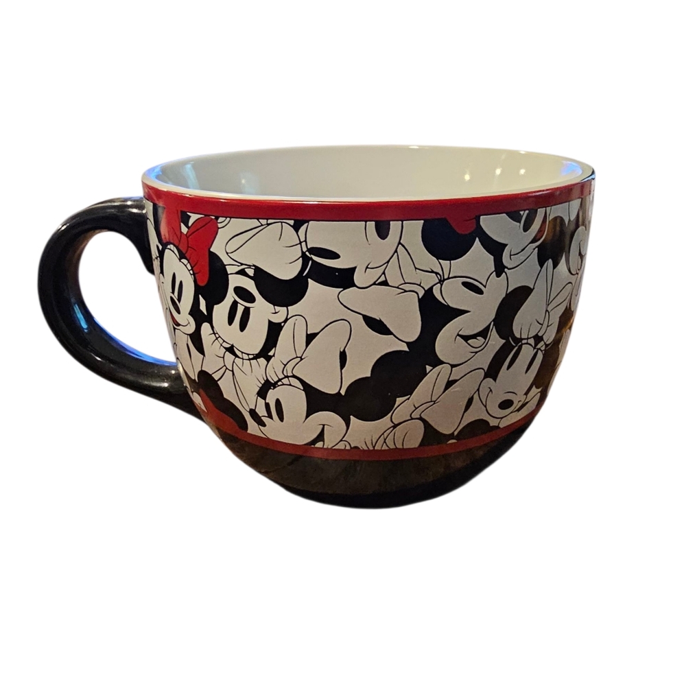 Disney Classic Minnie Mouse All Over Faces Ceramic Soup Silver Buffalo